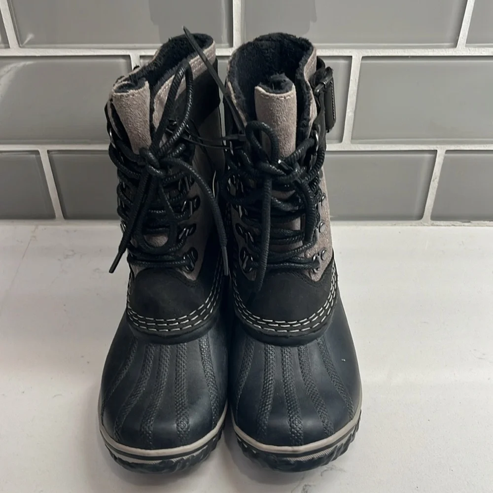 Sorel Winter Fancy Lace II Womens Size 5 Gray Black Waterproof Boots NL2125-011‎